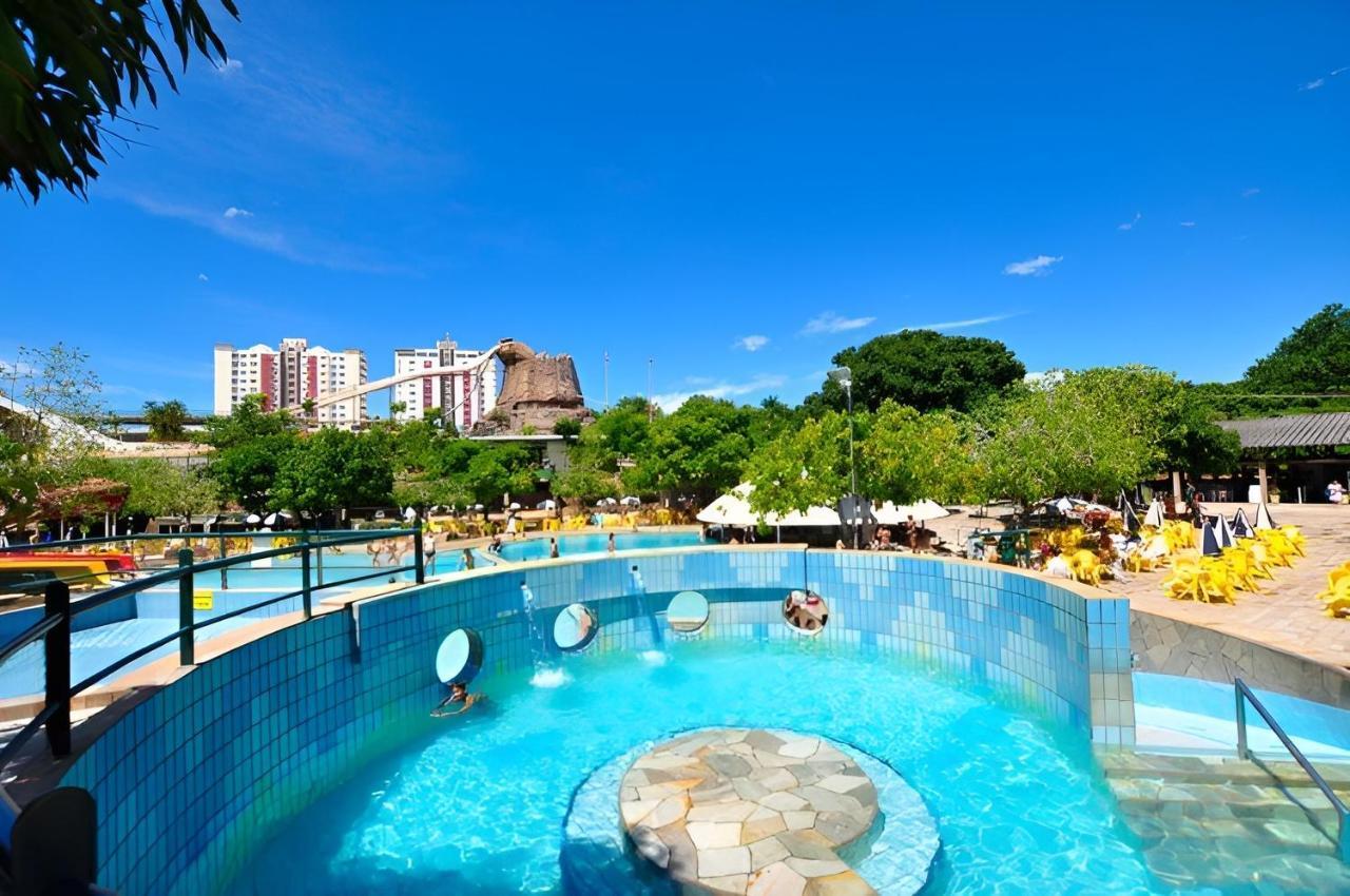 Spazzio Diroma Com Acesso Gratuito Ao Acqua Park E Splash Aparthotel *